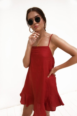 Korean red slim mini dress with spaghetti strap